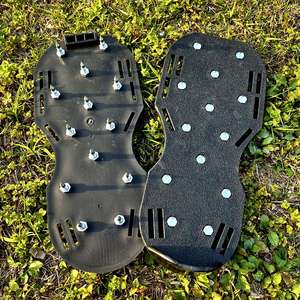 Chaussures d'aérateur de pelouse avec deux sangles sur le cou-de-pied pour aérer efficacement le sol de la pelouse, outil d'aérateur de pelouse taille unique - Product Image 3