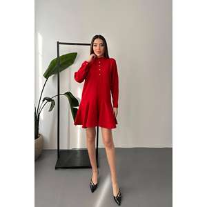 Robe Courte Classique Rouge en Crochet Taille Unique & XS, Style Élégant pour Femme de Bureau avec Volants, Idéale pour les Journées, les Fêtes et les Festivals - Product Image 5