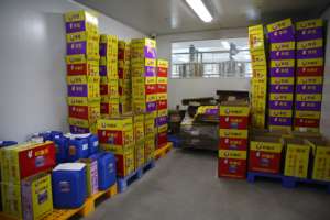 Venta directa de fábrica de esencia alimentaria concentrada con sabor a Mango para <span class=keywords><strong>tabaco</strong></span> <span class=keywords><strong>y</strong></span> sabores industriales - Product Image 3