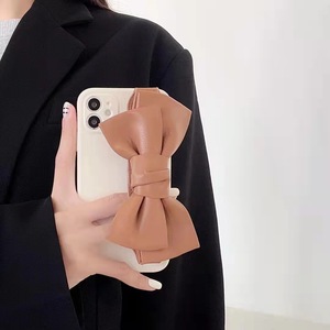 Custodia per telefono con supporto per bracciale con fiocco in Silicone in pelle 3D per <span class=keywords><strong>iphone</strong></span> 14 13 12 <span class=keywords><strong>11</strong></span> pro max custodia protettiva morbida per <span class=keywords><strong>fotocamera</strong></span> per Samsung S21 - Product Image 4