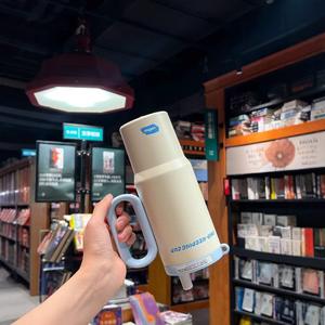 Vaso Térmico de 750 ml con Asa y Pajita para Bebidas de Café - Product Image 4