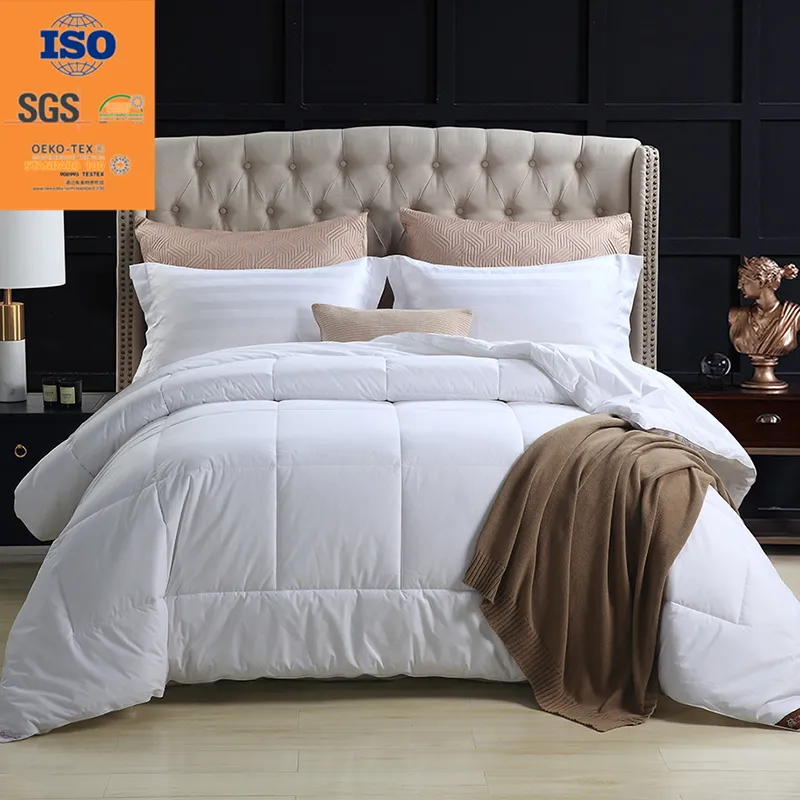 Wholesale Cotton Polyester Customized Accepted Duvet Comforter Set Hotel Warm Heavy Winter Quilt