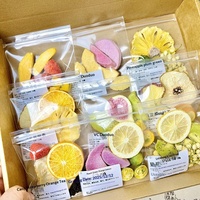 Nieuwe aanwinst: Puur handgemaakte fruitthee - Appel, sinaasappel, citroen, passievrucht mix, koud gebrouwen, gemengde smaken in zakje, zoals op Xiaohongshu.