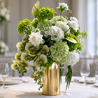 Centre de table floral artificiel vert sauge, orchidée blanche et hortensia, avec support doré, pour décoration de réception extérieure de mariage