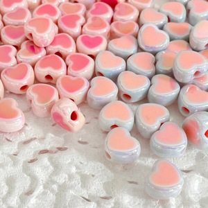 Acrílico en forma de corazón Multicolor cristal galvanizado suelto DIY cuentas personalizadas mezcla de colores pluma pulsera Decoración - Product Image 4