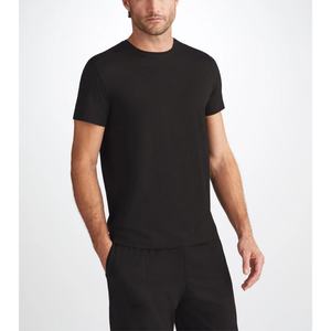 Camiseta Lisa de Algodón Pima/Supia 100% Orgánico, Corte Regular, con Cuello Redondo y Logotipo Bordado Personalizado, Venta al Por Mayor - Product Image 1