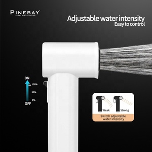 PINEBAY новый тренд ABS спрей для мытья туалета аксессуары для ванной комнаты Набор для туалета <span class=keywords><strong>Shattaf</strong></span> белый ручной распылитель для чистки Биде набор - Product Image 3