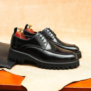 รองเท้าบูทกันน้ำสไตล์ใหม่สำหรับฤดูหนาว คลาสสิก ใช้งานได้หลากหลาย ลำลอง หุ้มข้อสูง สำหรับกิจกรรมกลางแจ้ง ทำงาน ผู้ชาย หนังแท้ เพิ่มความสูง รองเท้ากีฬา - Product Image 6