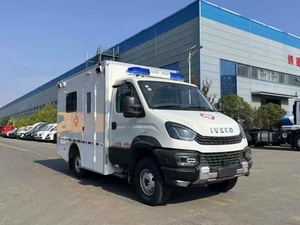 Promotion : Ambulance tout-terrain 4x4 IVECO, fourgon clinique médical, camion de transport de patients mobile - Product Image 2