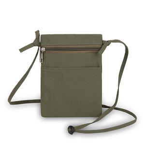 Bolso Bandolera Simple Estilo Japonés para Teléfono, Vertical, Cuadrado, con Bolsillo con Cremallera, en Beige, Negro, Caqui y Verde, Portátil, para Uso Diario - Product Image 4