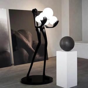 Lampe de sol sculpturale <span class=keywords><strong>LED</strong></span> moderne de style humanoïde pour salon extérieur, vente en gros - Product Image 2