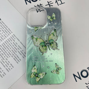 Vente en gros papillon <span class=keywords><strong>PC</strong></span> Phone Case pour iPhone 15/16 - Rhinestone Decor, <span class=keywords><strong>grand</strong></span> appareil photo découpé, prix usine, <span class=keywords><strong>pas</strong></span> <span class=keywords><strong>cher</strong></span>, style dames - Product Image 1