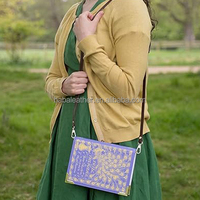 Sac à main biblique à thème pour les amateurs de littérature sac à bandoulière cadeau idéal pour les lecteurs Bookworms Bible embrayages sac à main Bible sac à bandoulière