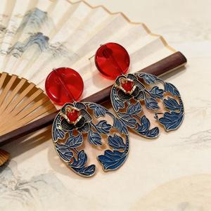 Pendientes Clásicos con Forma de Flor, Chapados en Oro, Joyería para Mujer, para Bodas - Product Image 5