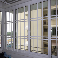 Système de fenêtres coulissantes en aluminium sur mesure pour intérieur, avec barres de sécurité horizontales et verre de sécurité, pour appartements modernes