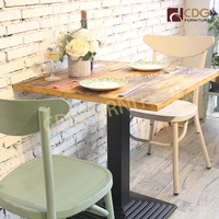 En gros Usine Industrielle En Métal Coloré En Aluminium Empilable Intérieur Extérieur Restaurant Bistro Banquet Chaises De Mariage