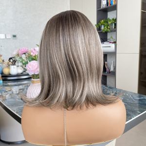 Perruque synthétique Lace Front 13x4 transparente, résistante à la chaleur, couleur noisette, sans colle, pour usage quotidien - Product Image 3