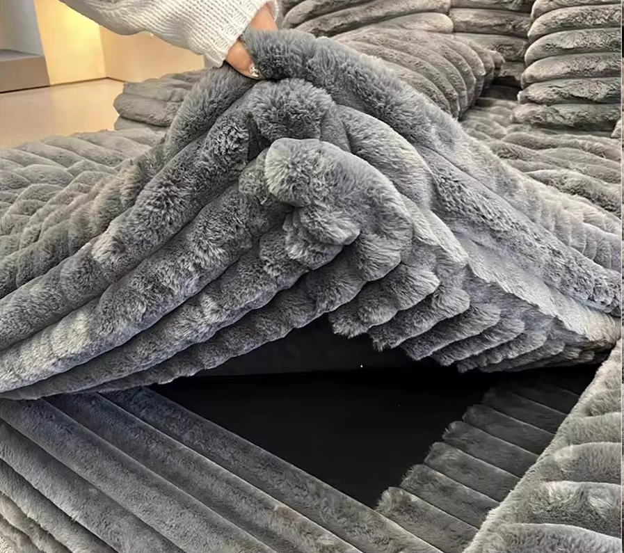 Gris foncé