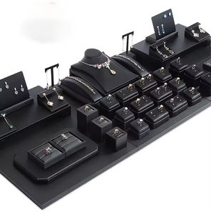 Présentoirs à bijoux de table personnalisés en forme de buste, en cuir suédé noir, pour magasin - Product Image 1