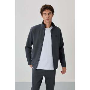 Conjunto Deportivo Air Jones Carlos para Hombre, Corte Estándar, Color Antracita Melange - Ropa Deportiva Cómoda de Poliéster, Viscosa y Elastano - Product Image 2