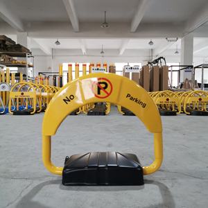 Dissuasori pieghevoli per il parcheggio e la protezione del parcheggio per la barriera di parcheggio, blocco del dispositivo di parcheggio con telecomando - Product Image 1