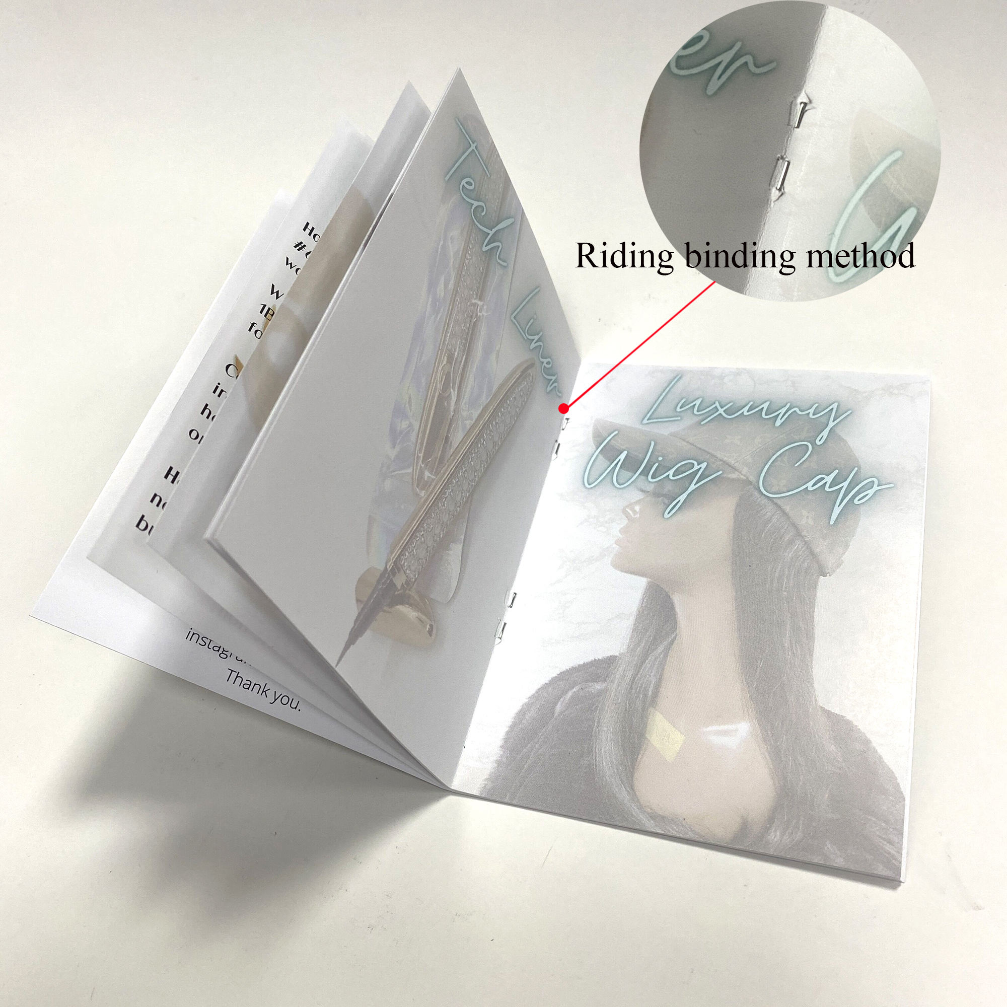 Livre de couture de selle