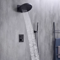 Système de douche mural en laiton brossé doré de luxe, avec robinet de douche caché à effet pluie et cascade, et commande par bouton-poussoir