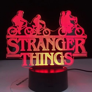 Lámpara Óptica 3D de <span class=keywords><strong>Stranger</strong></span> Things con Interruptor Táctil y Control Remoto de 16 Colores - Product Image 1