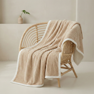 Couverture en velours côtelé 3D exclusive pour suite VIP, haute densité, luxueuse et épaisse, idéale pour les chambres d'hôtel de luxe - Product Image 1