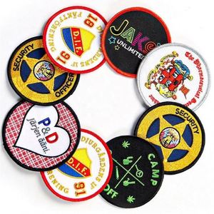 ผู้ผลิตออกแบบเสื้อผ้าพร้อมแพทช์ปักลายปักแบบกำหนดเอง - Product Image 4