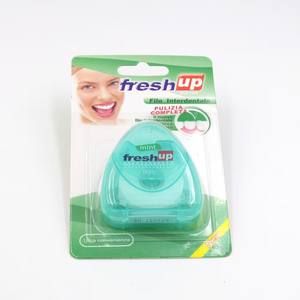 Strong Mint <span class=keywords><strong>Floss</strong></span> Roll for <span class=keywords><strong>Braces</strong></span> 50m Fio <span class=keywords><strong>dental</strong></span> ortodôntico colorido para limpeza de dentes Rolo dentário ortodôntico Boxed <span class=keywords><strong>Floss</strong></span> - Product Image 2