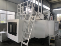 Centre d'usinage CNC à portique vertical 3 axes GMC1613, fourni directement par l'usine, avec système de commande GSK robuste pour usinage intensif