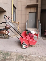 Aireador de césped y jardín impulsado por motor, punzonadora de césped para campo de golf, equipo central para perforar césped