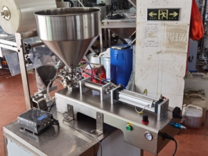 Automatic Honey Liquid Sachet Filling Packaging Machine Shaped Bag Stick Shampoo <strong>Soap</strong> Washing Liquid Detergent Packing Machine - Product Image 3