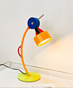 Stile memplive design creativo eccentrico colorato <span class=keywords><strong>lampada</strong></span> geometrica soggiorno camera da letto arte bambini <span class=keywords><strong>lampada</strong></span> da tavolo decorativa - Product Image 5