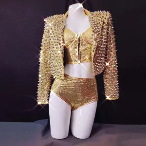Singer nightclub show dance costume Women 2022 Dazzling Gold Rivets Designer Clothes Women Short Set Sing Stage Wear
