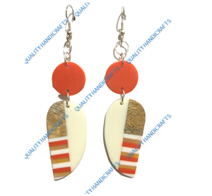 Femmes flambant neuf déclaration de mode acrylique Lucite boucles d'oreilles Design Unique résine incrustation coeur forme boucles d'oreilles bijoux - Product Image 4