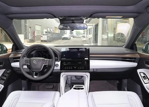 2025 Feng Tian Asia Dragon 2.0L 152HP CVT berline hybride nouvelle énergie essence batterie voiture électrique exportation - Product Image 5
