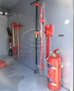 Camion de pompiers miniature Isuzu authentique 2500L 4x2 avec réservoir d'eau et de mousse à vendre - Product Image 5