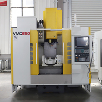 Centro de mecanizado vertical Mitsubishi System 650 GSK CNC Control BT40 Fresadora de perforación Centro de mecanizado de computadora Gong