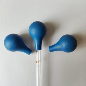 Pipetta a Goccia in Gomma Blu con Testa in Pelle 5-10ml per Laboratorio Prodotta in Cina - Product Image 2