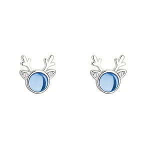 Orecchini a Perno con Corna di Renna Natalizie per Donne, Gioielli per Orecchie alla Moda per le Festività - Product Image 5