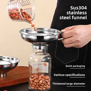 <span class=keywords><strong>Entonnoir</strong></span> à large bouche en acier inoxydable 304 épaissi <span class=keywords><strong>grand</strong></span> <span class=keywords><strong>diamètre</strong></span> <span class=keywords><strong>entonnoir</strong></span> de cuisine pour bouteille domestique - Product Image 3