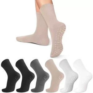 Chaussettes en coton avec logo brodé, fabrication OEM, chaussettes brodées personnalisables - Product Image 4