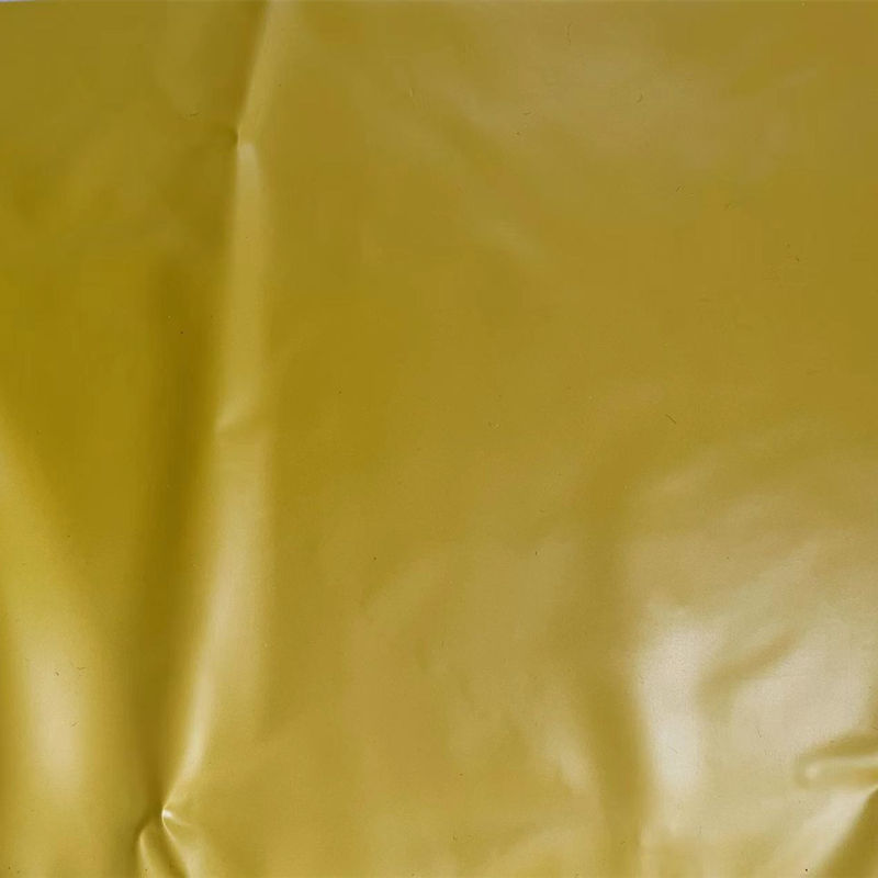 สีเหลือง