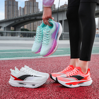 Fabricant en gros de nouvelles baskets de sport confortables et respirantes pour hommes, chaussures de course avec logo personnalisé pour hommes