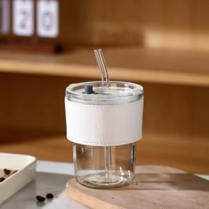 Taza de Viaje de Vidrio Transparente de 400 ml Personalizada al por Mayor, Taza de Café Ámbar con Pajita y Tapa con Funda para Agua y Bebidas - Product Image 1