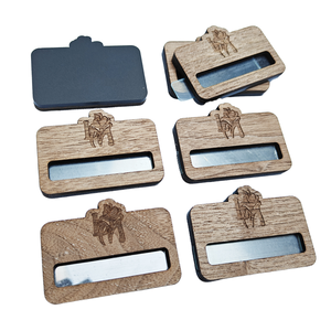 金富佳天然木カスタムバスウッド社員名札彫刻刻印モダンデザインUV印刷技術ピンバック - Product Image 4