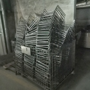 Cestino mobile sospeso sotto lo scaffale che appende il cestino di immagazzinaggio del filo metallico per l'armadio del bagno della dispensa dell'ufficio della <span class=keywords><strong>cucina</strong></span> - Product Image 4