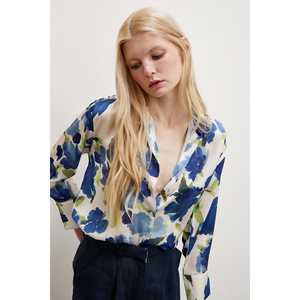 เสื้อเชิ้ตผ้าซาตินพิมพ์ลายดอกไม้สำหรับผู้หญิง ดีไซน์หรูหรา สีฟ้า สไตล์ลำลอง - Product Image 1